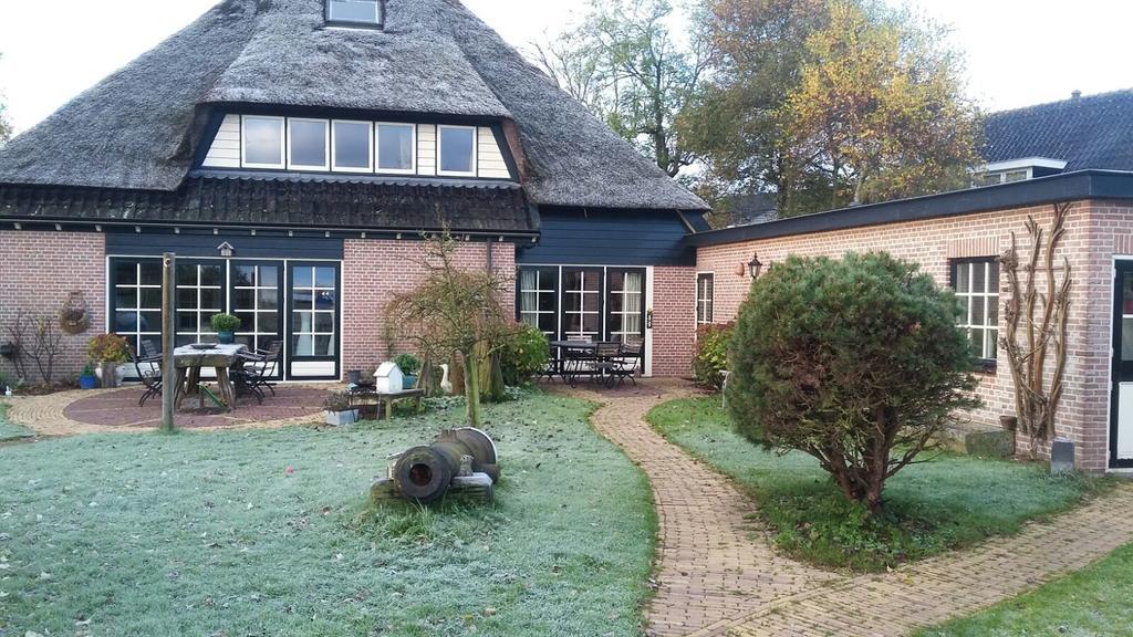 Le-Clochard Villa Groet Buitenkant foto